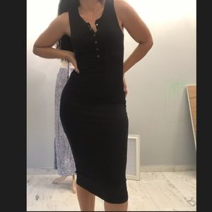 Olivaceous Black Midi Dress